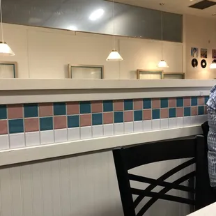 Weird and very worn decor