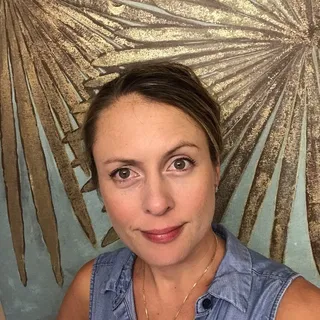 Ms S.