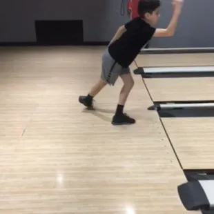 Ernesto Reynoso at age 11 with his first lesson.