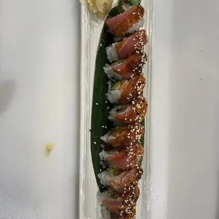 sushi, sashimi, sushi and sashimi, food