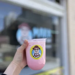 Pink Milk Tea (ig: hangrymandy)