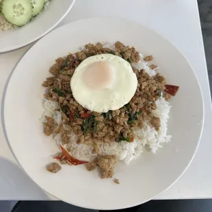 Kapao Gai - IG @bougiefoodieboi