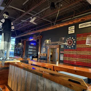 Marker 48 Brewing interior