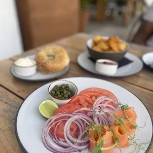 Smoked Salmon Plate, Bagel, Cream Cheese, Capers, Onions &amp; Sliced Tomato