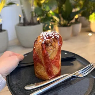 Red Berry Croissant
