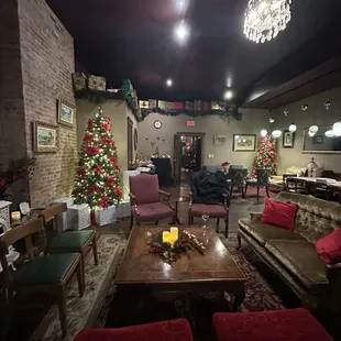 sushi and sashimi, interior