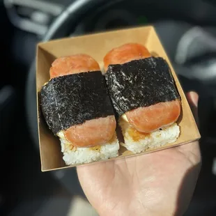 Flimsy musubi but great taste-wise