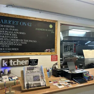 sushi and sashimi, interior