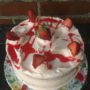 Fresh Strawberry Cake