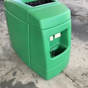 Clean and newer trash cans