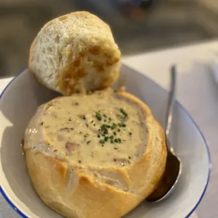 Clam chowder in bread bowl