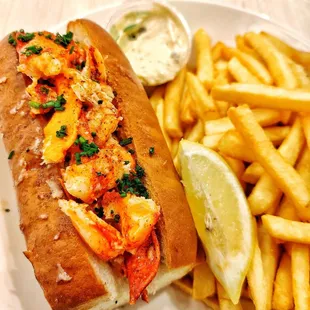 Lobster roll