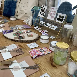 Market in the Alley vendors items