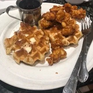 Chicken & Waffles