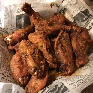 12 Cajun Garlic wings.