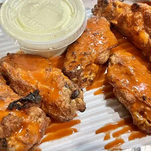chicken wings, fried chicken wings, poultry, bbq chicken, chicken, chicken wings and fried chicken, food, bbq wings, fried chicken
