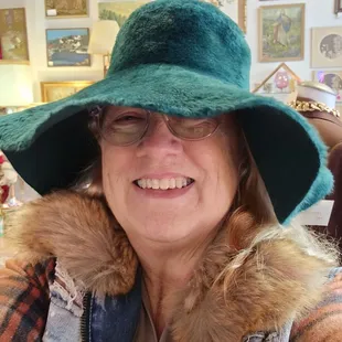 Yes they have quite a few hats as well