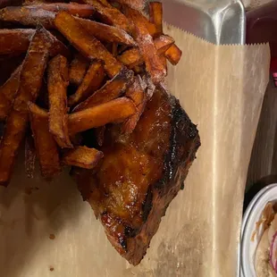4 Rib Platter with Sweet Potato Fries
