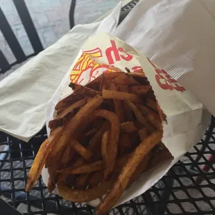Hand cut fries.. Really dang good