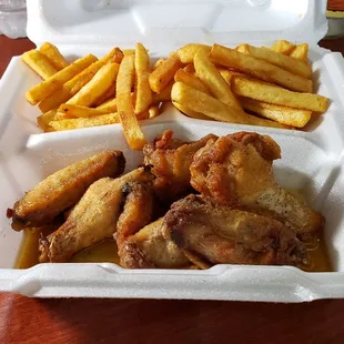 6 chicken wings with fries $9.99