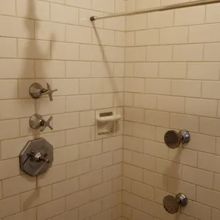 7-head shower