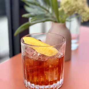 CORTEZ THE KILLER Bourbon, Pedro Ximenez, bitters, lemon oil