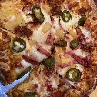 Maui Wowi Hand Tossed Pizza