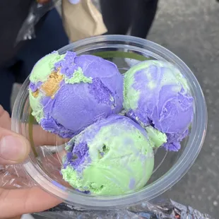 Ube pandan crunch ice cream