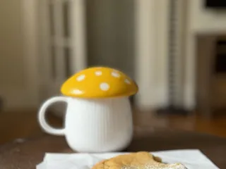 Hungry Crumbs