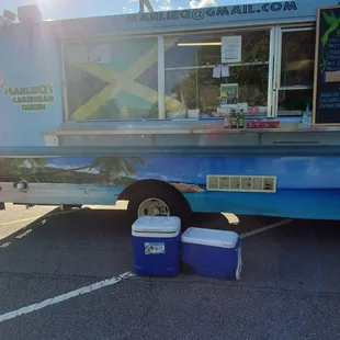 a food truck parked in a parking lot