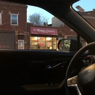 Great fried chicken, but it&apos;s in the hood