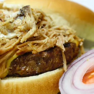 Marlowe&apos;s BBQ Burger