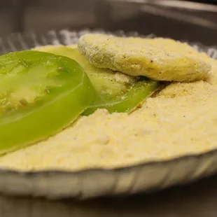 Marlowe&apos;s fried green tomatoes