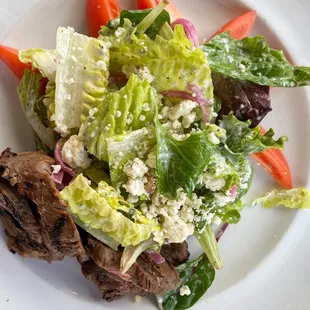 Black and Blue Steak Salad