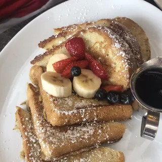 French Toast Topped with Berries & Banana