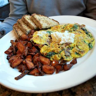 Bacon, Mushroom, Spinach & Goat Cheese Frittata*