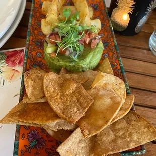 Guac and chips