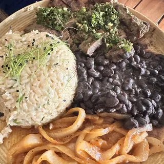 Bistec Encebollado