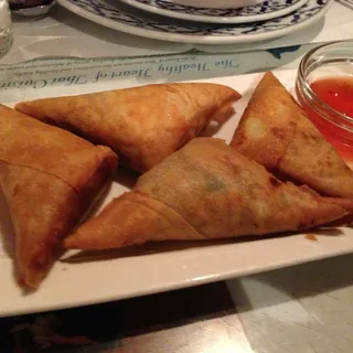 Golden Triangles (Thai Samosas)