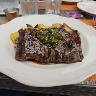 Skirt steak with grilled vegetables and potatoes. Perfection.