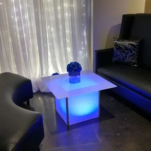 Glow tables
