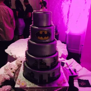 Perfect Batman symbol and Gotham City below! Wow! So much prettier than the one I found on Pinterest!