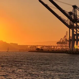 Luxury Private Yacht Charter, Date Night, Sunset, Dinner, Brunch, SF Bay, Proposal, Birthday, Anniversary, Fireworks, Airshow, New Years Eve