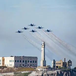 Best seat in the house for air show / Blue Angels on San Francisco Fleet Week and Airshow