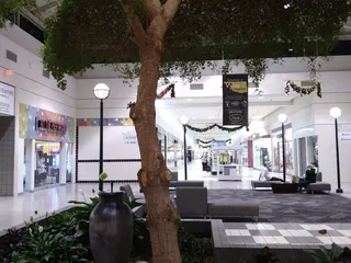 Shawnee Mall