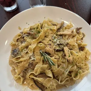 Mushroom tagliatelle