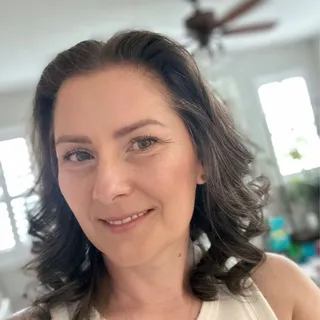 Lisa W.
