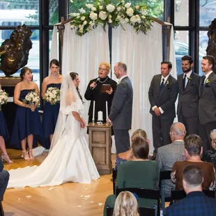 Photy by Dimensions photography.  Wedding at Gallery Forty-Two.