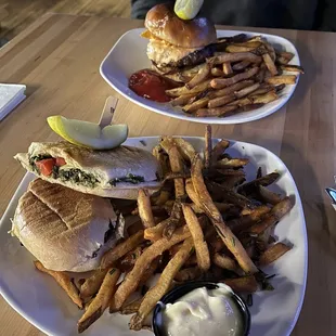 Spinach panini + Rosemary truffle fries + Mercury burger