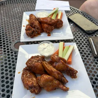 6 Chicken Wings